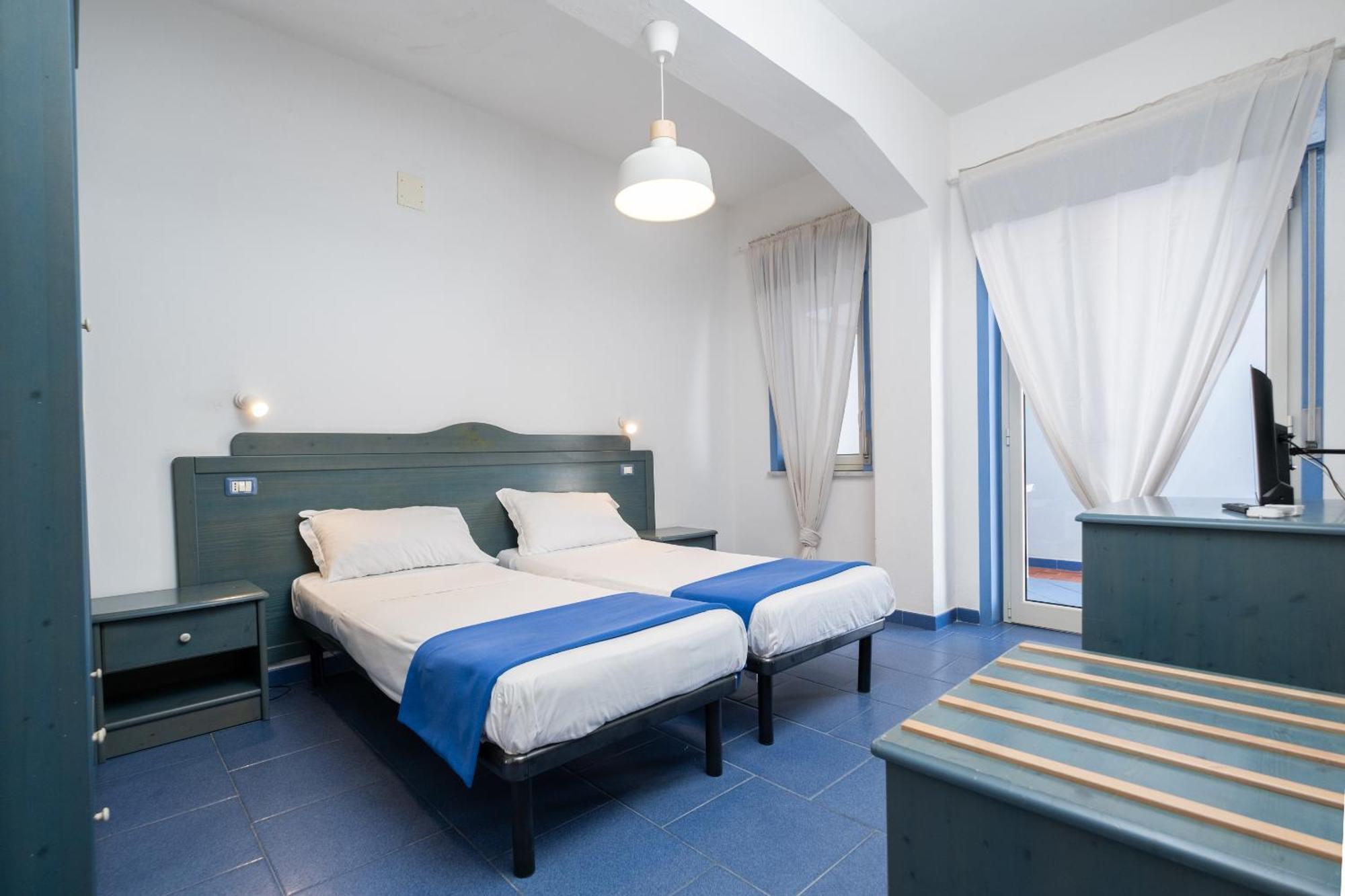 Oasi Azzurra Aparthotel Messina Ngoại thất bức ảnh