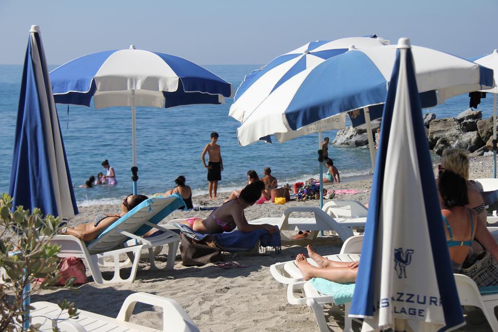 Oasi Azzurra Aparthotel Messina Ngoại thất bức ảnh